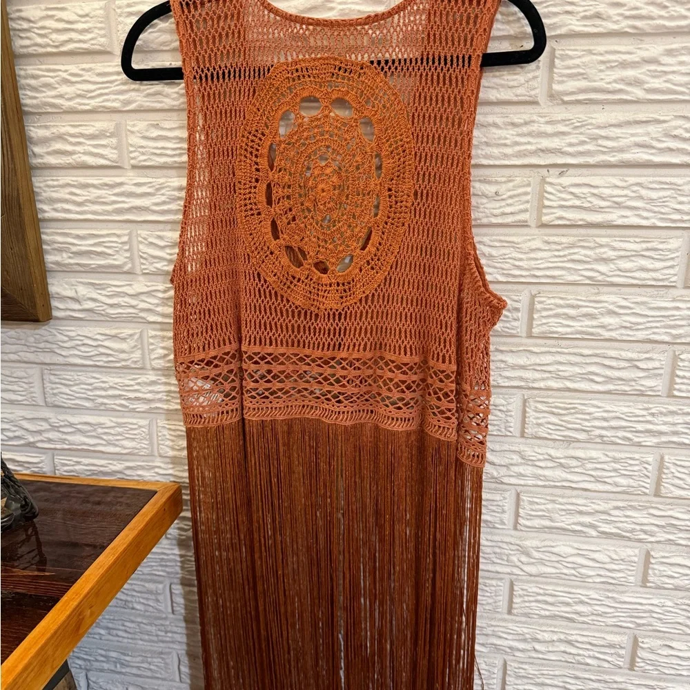 Idyllwind Rust Crochet Vest with Fringe - Picture 2 of 10